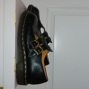 Mary Jane🍒 Dr. Martens